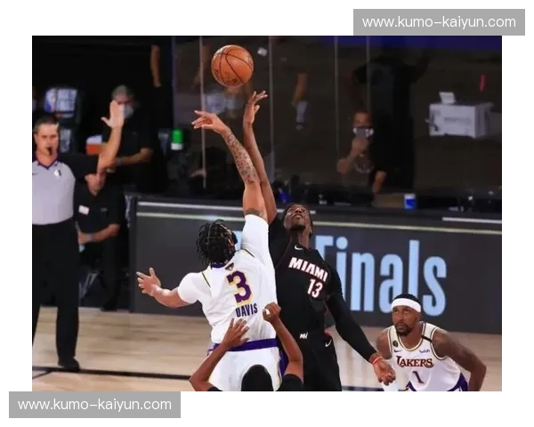 麦迪的救赎：从个人英雄到团队荣耀，热火生涯的未竟之歌